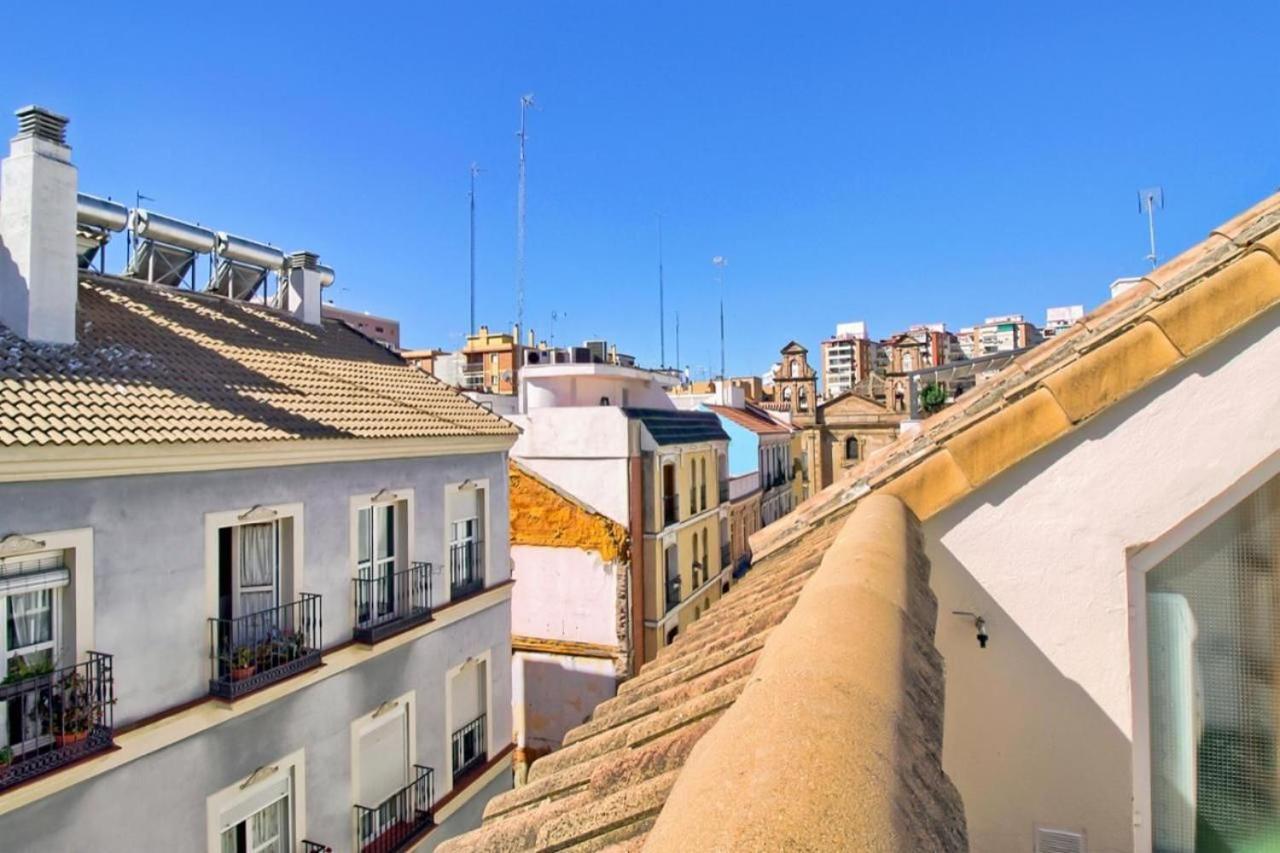 Atico Con Terraza Privada En Centro Appartement *
