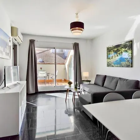Atico Con Terraza Privada En Malaga Centro Apartment Exterior photo